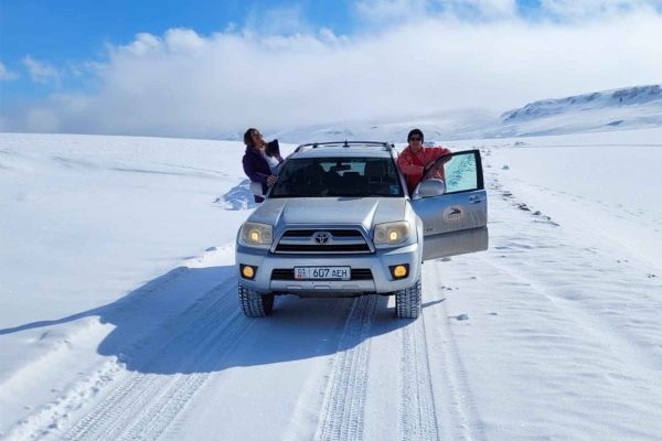 Kyrgyzstan snow drive tours - Embarq